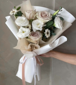奶茶仙女白鮮花束(中款)