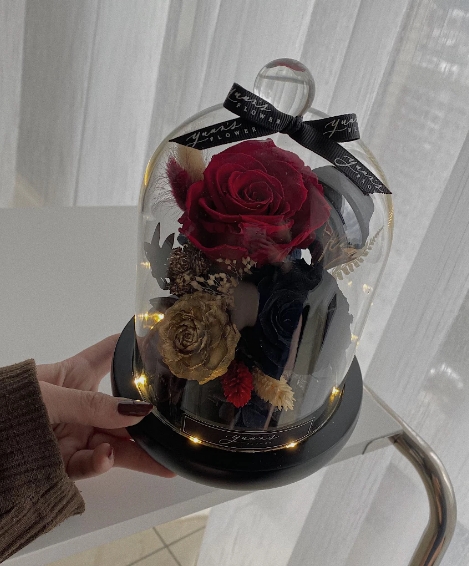 永生花夜燈 奢華紅黑金(底座燈配黑色)